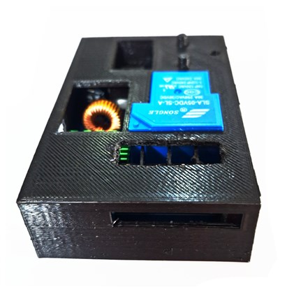 قاب  ماژول کنترل شارژ باتری دیجیتال XH-M604 باکسی